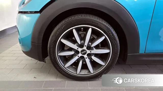 Mini Cooper S Convertible id 3349872 из Кореи 15