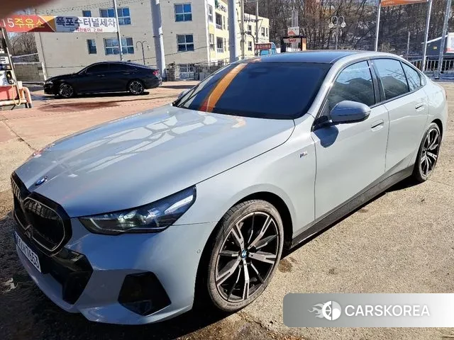 BMW 5 Series (G60) id 3451875 из Кореи 15