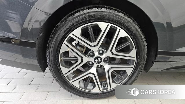 Hyundai Grandeur Hybrid (GN7) id 4408760 из Кореи 28
