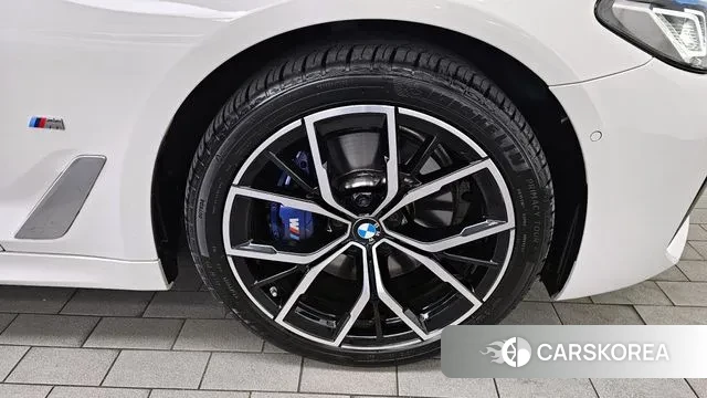 BMW 5 Series (G30) id 3023089 из Кореи 15