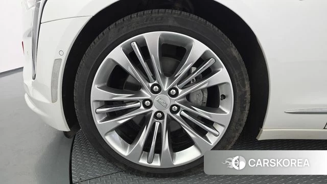 Cadillac CT6 id 4331309 из Кореи 31