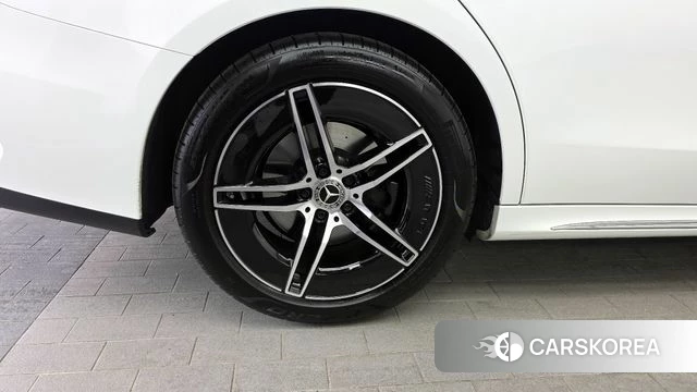 Mercedes-Benz E-Class W214 id 4374882 из Кореи 15