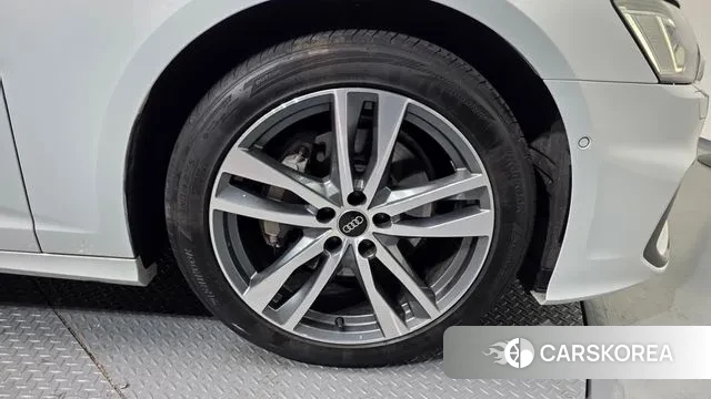 Audi A6 (C8) id 3712211 из Кореи 15