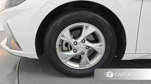 Hyundai Avante (CN7) id 3232349 из Кореи 15