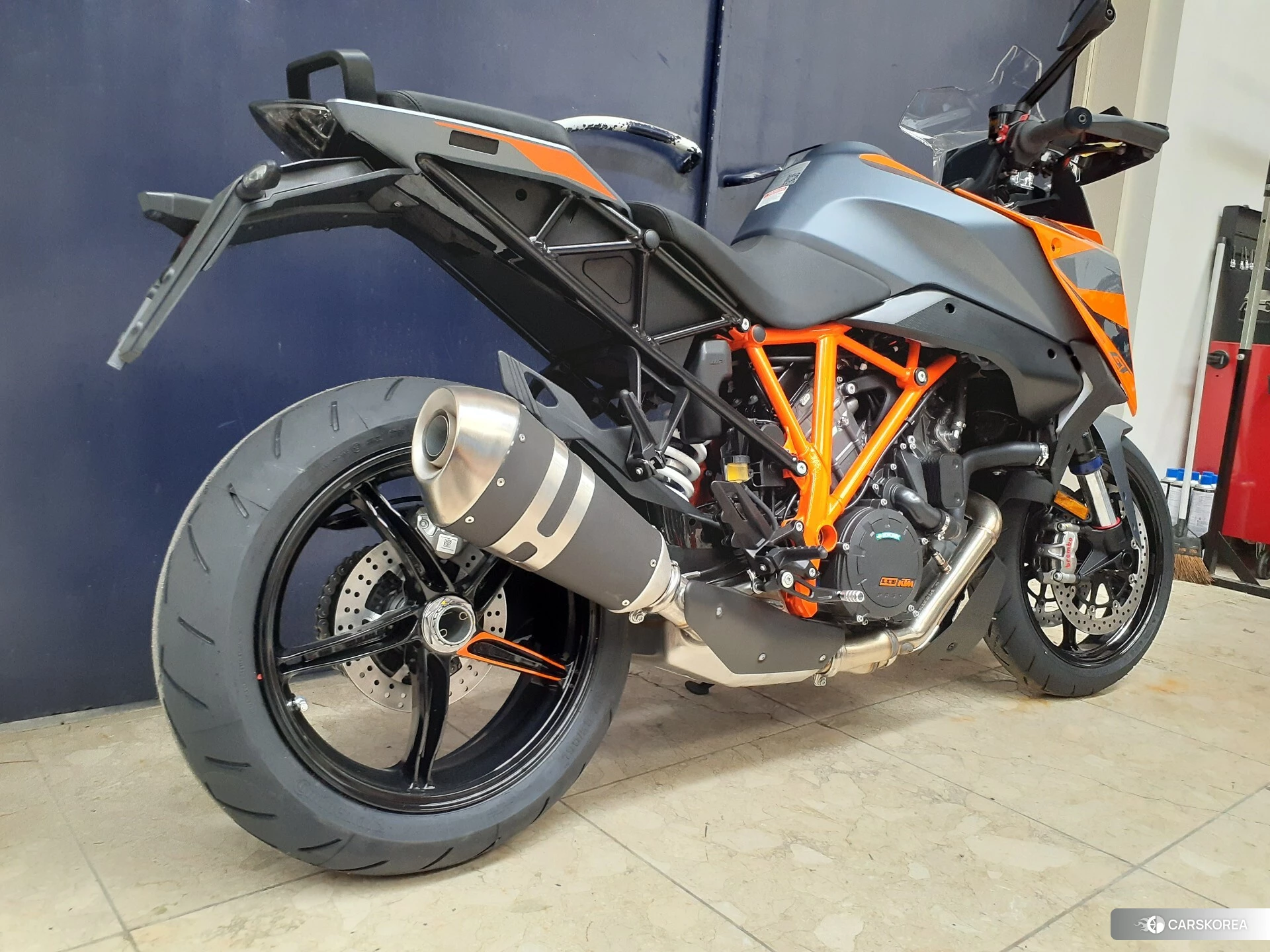 KTM 1290 SUPER DUKE GT id 3939672 из Японии 6