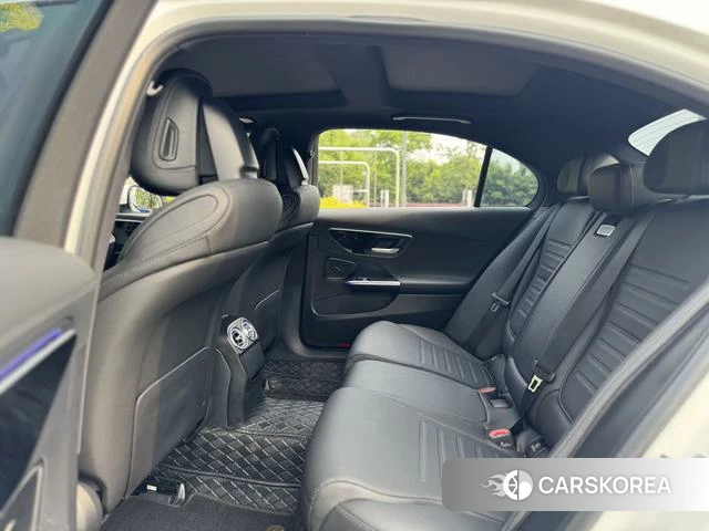 Mercedes-Benz Class C 2024 Белый из Китая, фото 5