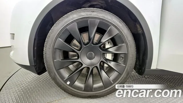 Tesla Model Y id 2723628 из Кореи 15