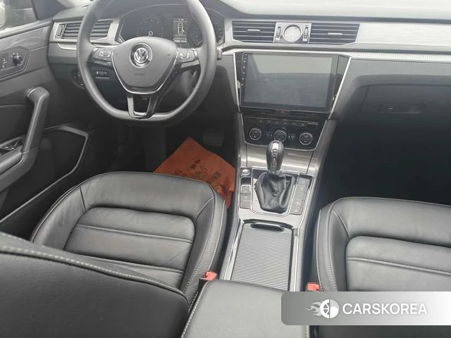 Volkswagen Passat 2018 Черный из Китая, фото 5
