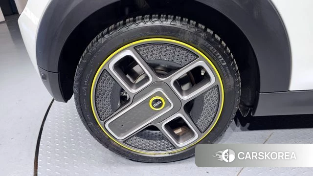 Mini Cooper Electric id 4414643 из Кореи 25