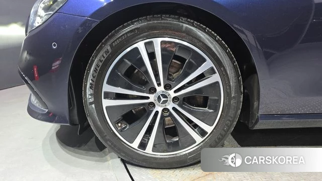 Mercedes-Benz E-Class W213 id 4223819 из Кореи 27