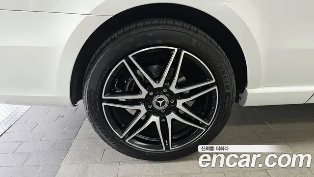Mercedes-Benz V-Class id 2736691 из Кореи 15