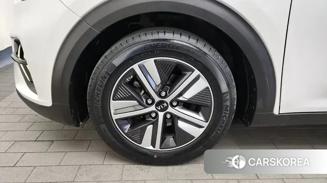 Kia The New Niro id 3504881 из Кореи 15