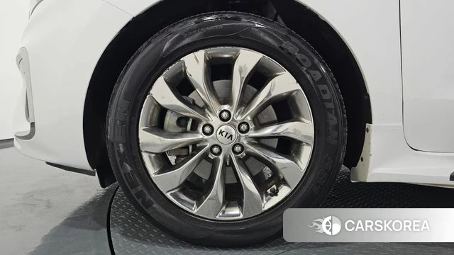 Kia The New Carnival id 4625931 из Кореи 29