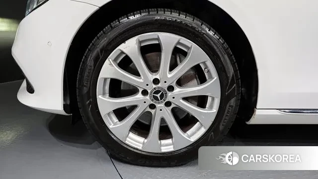 Mercedes-Benz E-Class W213 id 2985968 из Кореи 15