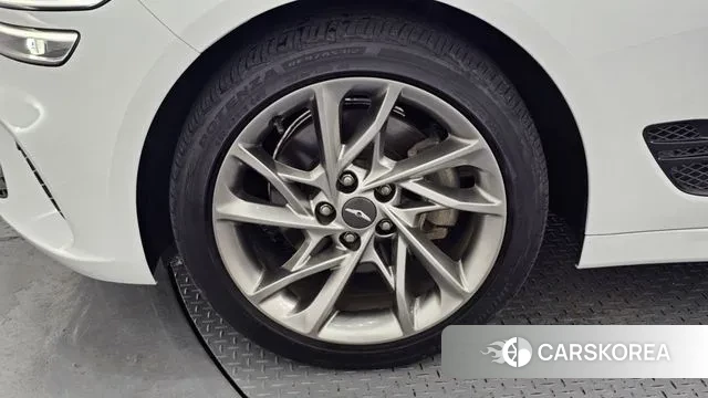 Genesis The New G70 id 3037856 из Кореи 15