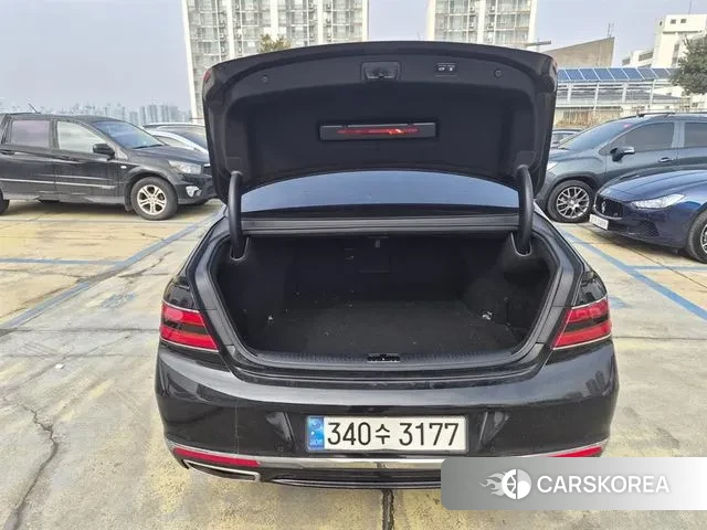 Genesis G90 id 3703598 из Кореи 15