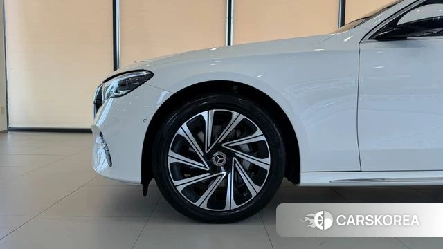 Mercedes-Benz E-Class W214 id 3891014 из Кореи 12