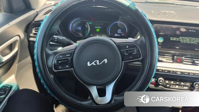 Kia Niro Plus 2022 Серебристо-серый из Кореи, фото 6