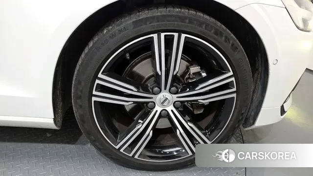 Volvo S60 3rd generation id 3597671 из Кореи 15