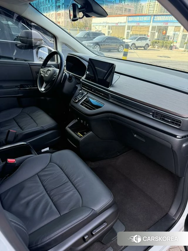 Honda Odyssey id 4258879 из Китая 13