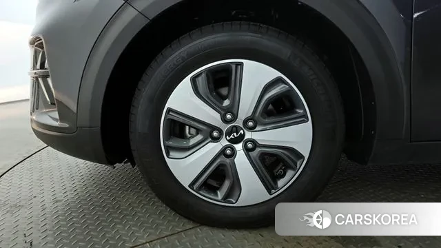 Kia The New Niro id 3395267 из Кореи 15