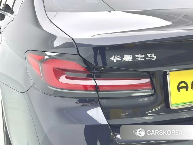 BMW 5 series PHEV id 4261668 из Китая 15