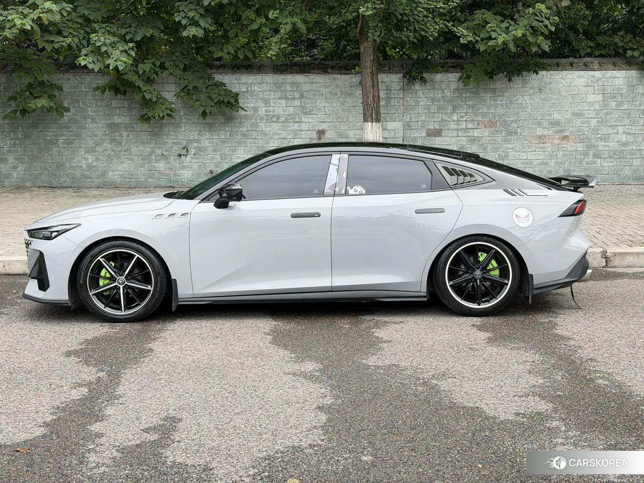 Chang'an UNI-V 2022 Серебристо-серый из Китая, фото 5