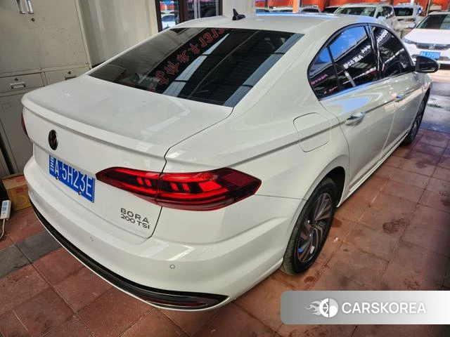 Volkswagen Bora 2023 Белый из Китая, фото 5