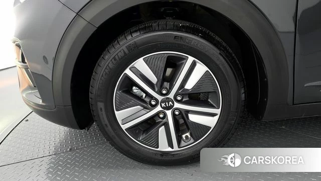 Kia The New Niro id 4403171 из Кореи 25