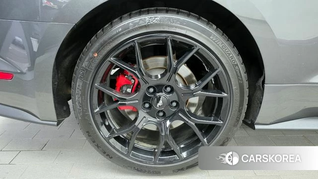 Ford Mustang id 4378057 из Кореи 26