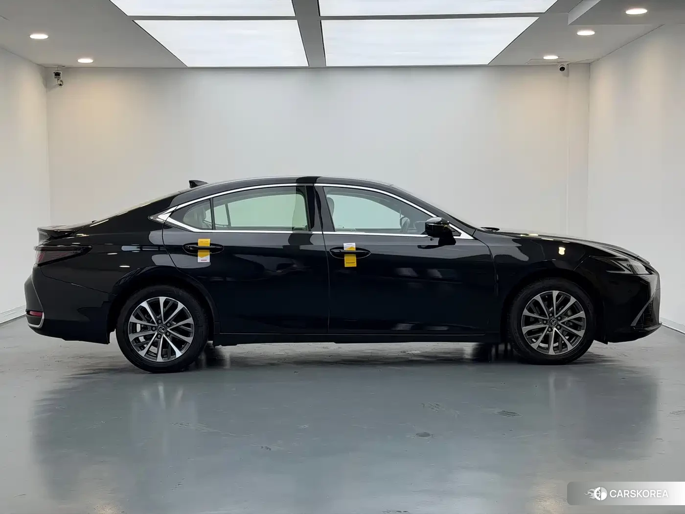Lexus ES id 4649400 из Китая 15