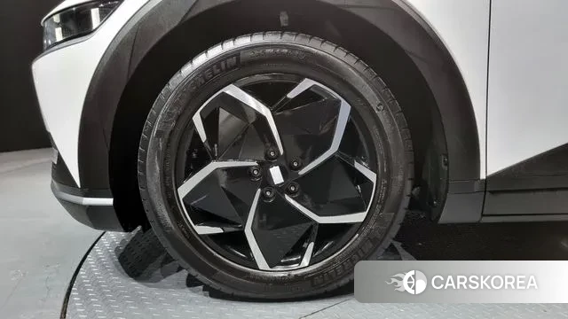 Hyundai Ionic 5 id 3787536 из Кореи 15