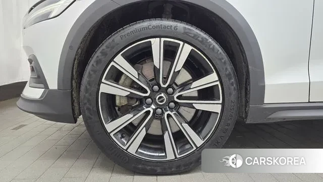 Volvo V60 Cross-Country 2nd Generation id 3328871 из Кореи 15