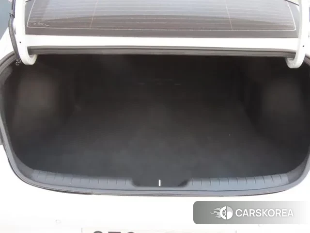 Hyundai Avante (CN7) id 3378502 из Кореи 15