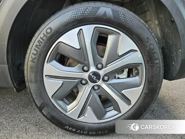 Kia Niro Plus id 3002965 из Кореи 15