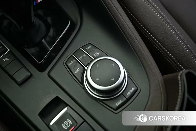 BMW X1 id 4299434 из Китая 7