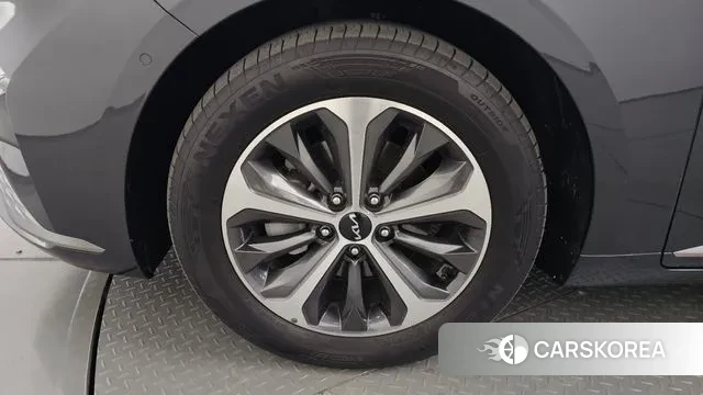 Kia K8 Hybrid id 3384206 из Кореи 15