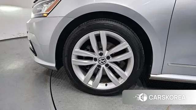 Volkswagen The New Passat id 2986644 из Кореи 15