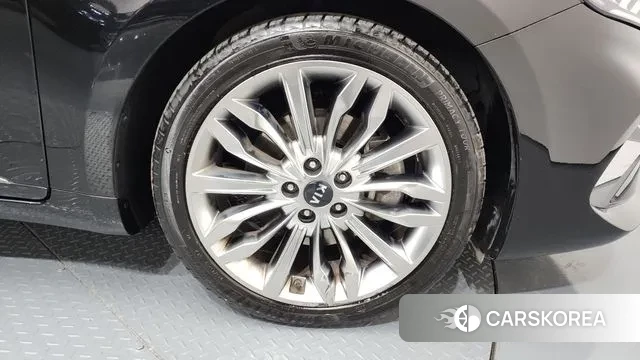 Kia K7 Premier id 3567975 из Кореи 15