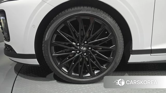Hyundai Grandeur Hybrid (GN7) id 4578413 из Кореи 30