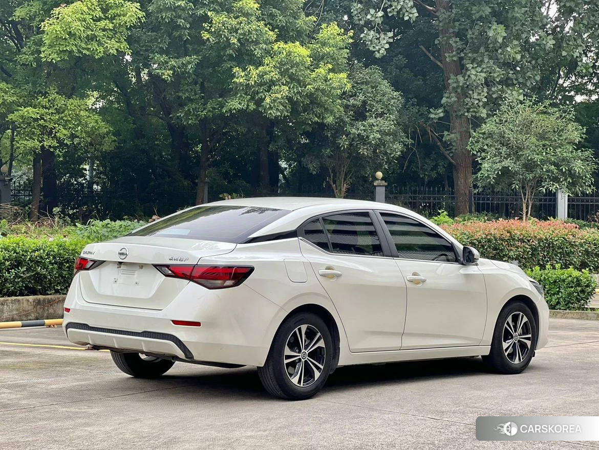 Nissan Sylphy id 4514973 из Китая 15