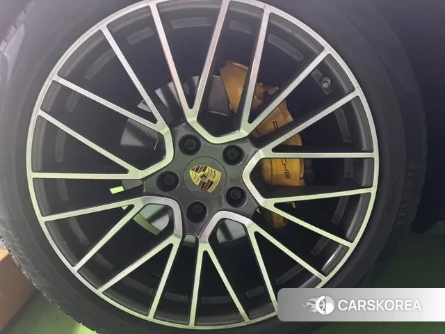 Porsche Cayenne (PO536) id 3243050 из Кореи 13