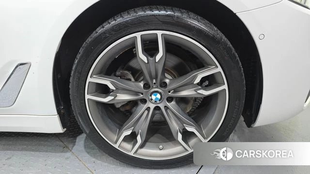 BMW 5 Series (G30) id 4483056 из Кореи 15