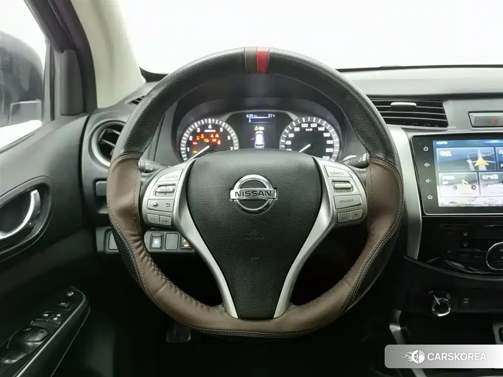 Nissan Terra id 4601994 из Китая 19
