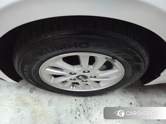 Kia Come New K3 id 3313287 из Кореи 15