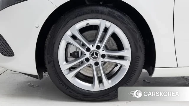 Mercedes-Benz A-Class W177 id 3775834 из Кореи 14