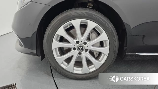 Mercedes-Benz E-Class W213 id 4557217 из Кореи 15