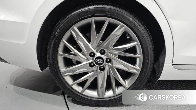 Hyundai The New Grandeur IG id 4780401 из Кореи 33