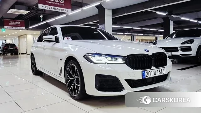 BMW 5 Series (G30) id 3036651 из Кореи 15