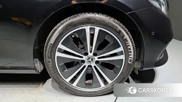 Mercedes-Benz E-Class W213 id 3192787 из Кореи 15